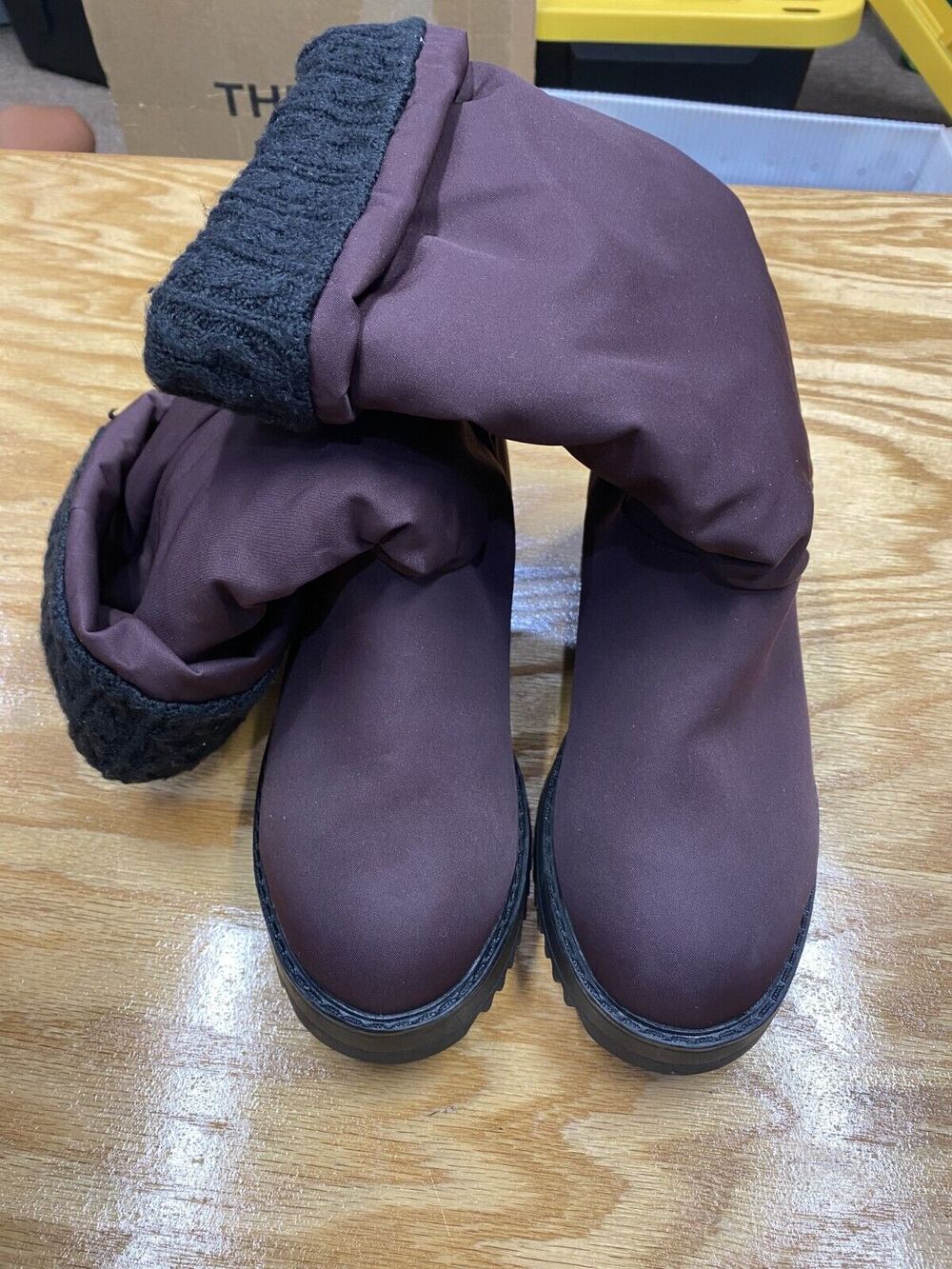 Cougar Gale Snow Boots Women's 8 Plum Slip-On Round Toe Mid Calf Waterproof S62